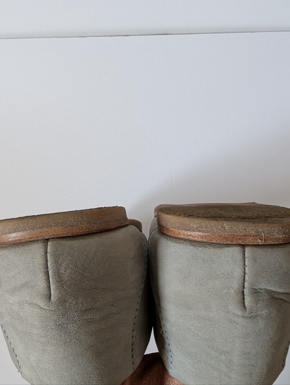 Poppy Barley the Eyelet Oxford Shoe in Gray Suede - 6.5 - Picture 2 of 11